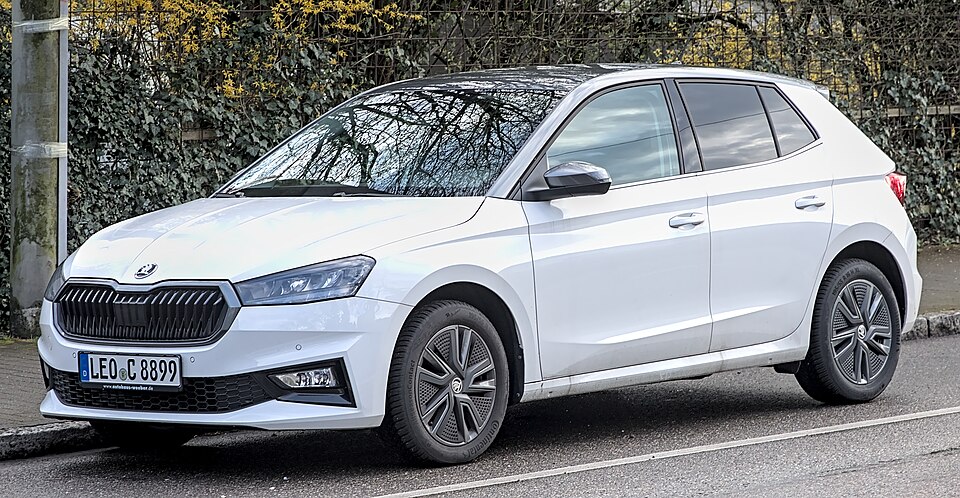 SKODA COMBI car — UK survivor photo