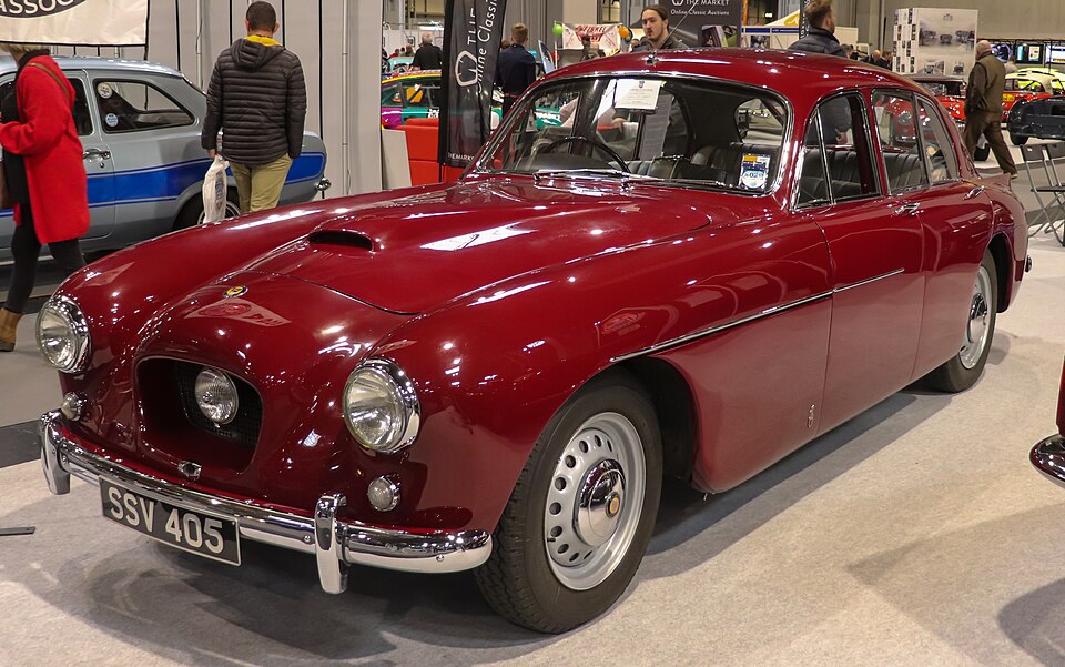 BRISTOL 405 car — UK survivor photo