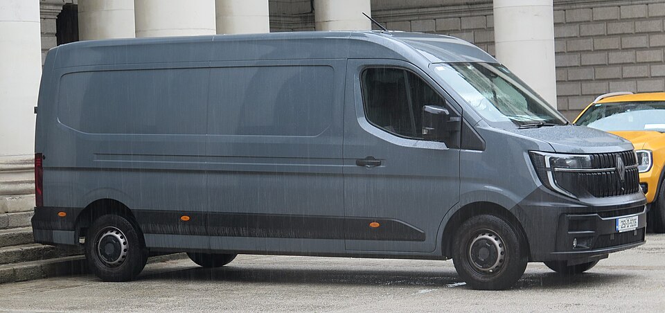 VAUXHALL MOVANO car — UK survivor photo