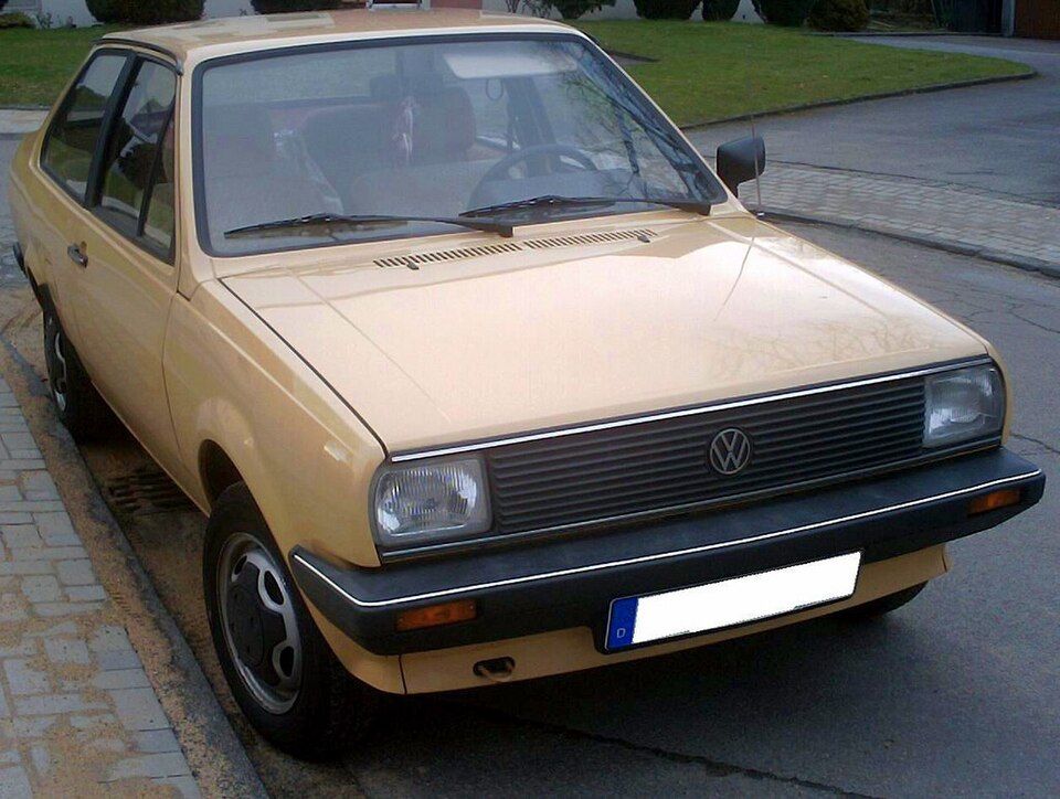 VOLKSWAGEN 1100 car — UK survivor photo