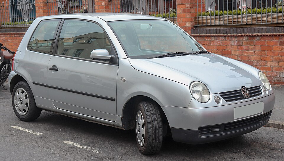 VOLKSWAGEN LUPO car — UK survivor photo