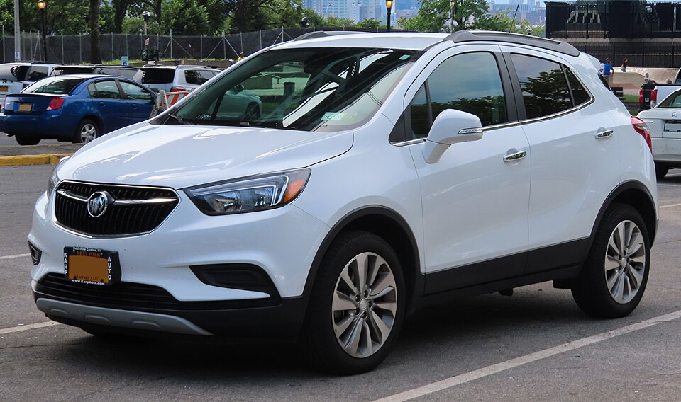 BUICK ENCORE AUTO car — UK survivor photo