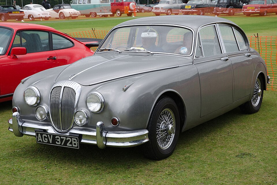 DAIMLER SP 250 car — UK survivor photo