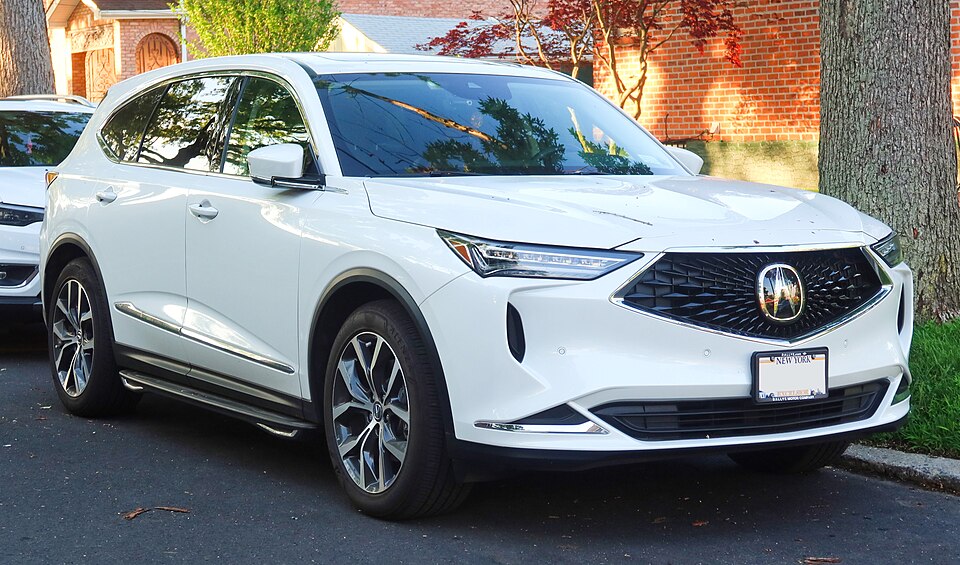 ACURA MDX car — UK survivor photo