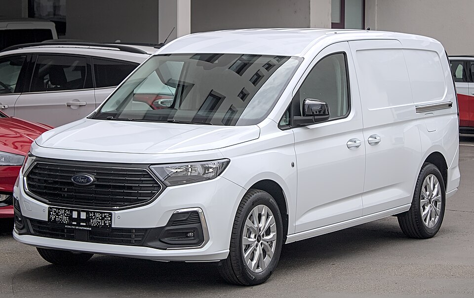 FORD TOURNEO CONNECT car — UK survivor photo