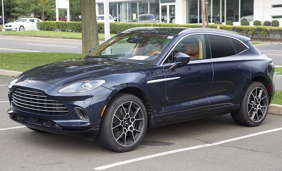 ASTON MARTIN DBX car — UK survivor photo