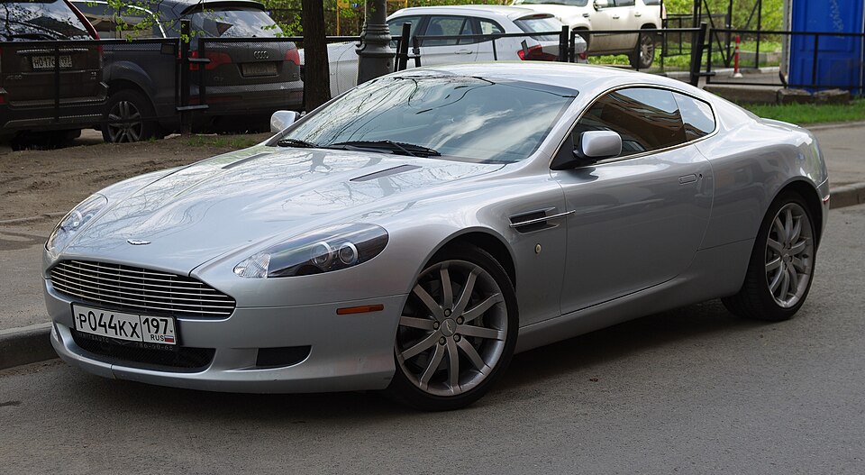 ASTON MARTIN VOLANTE car — UK survivor photo
