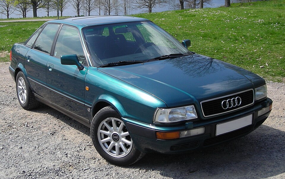 AUDI 80 car — UK survivor photo