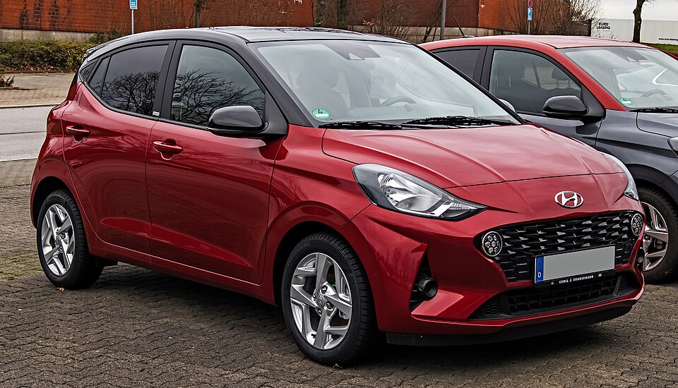 HYUNDAI ILOAD car — UK survivor photo