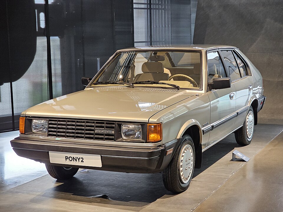 HYUNDAI PICK UP car — UK survivor photo
