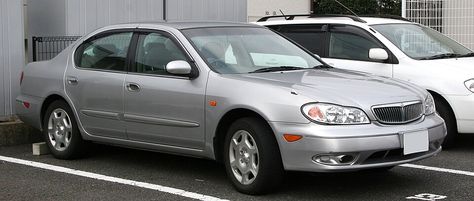 INFINITI I30 car — UK survivor photo