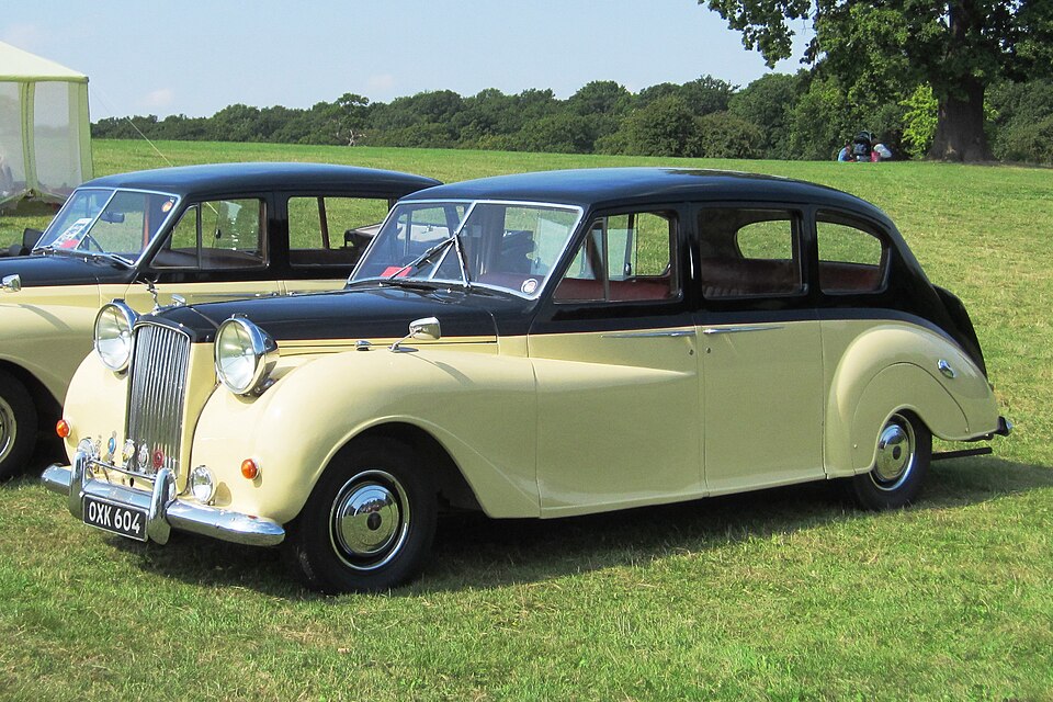 AUSTIN A135 car — UK survivor photo