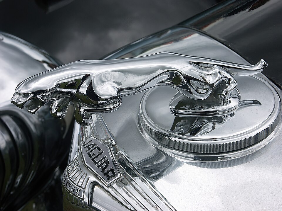 JAGUAR EAGLE car — UK survivor photo