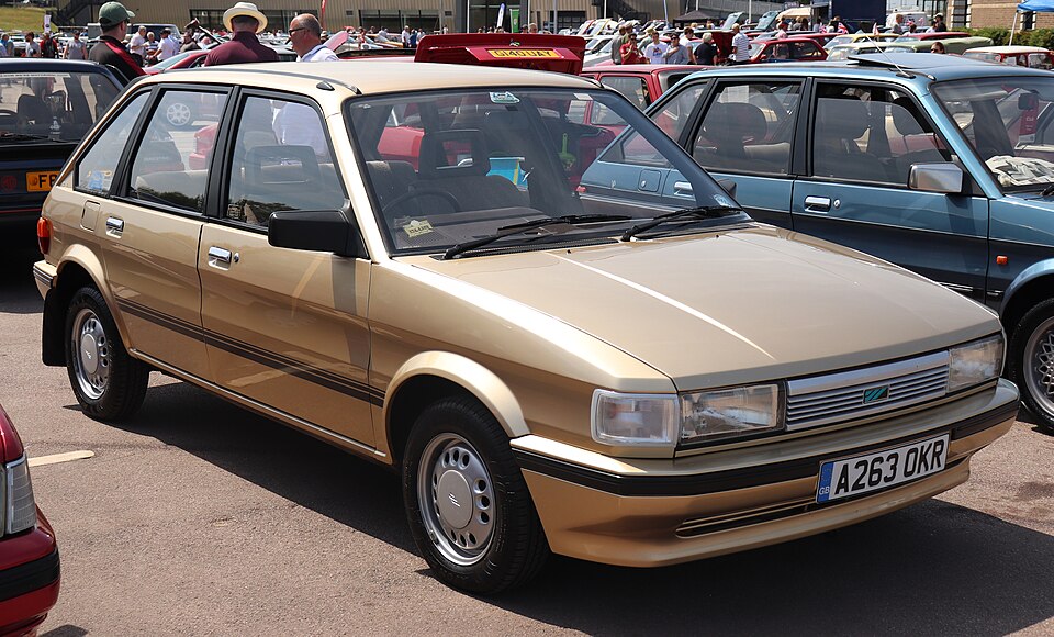 AUSTIN MAESTRO car — UK survivor photo