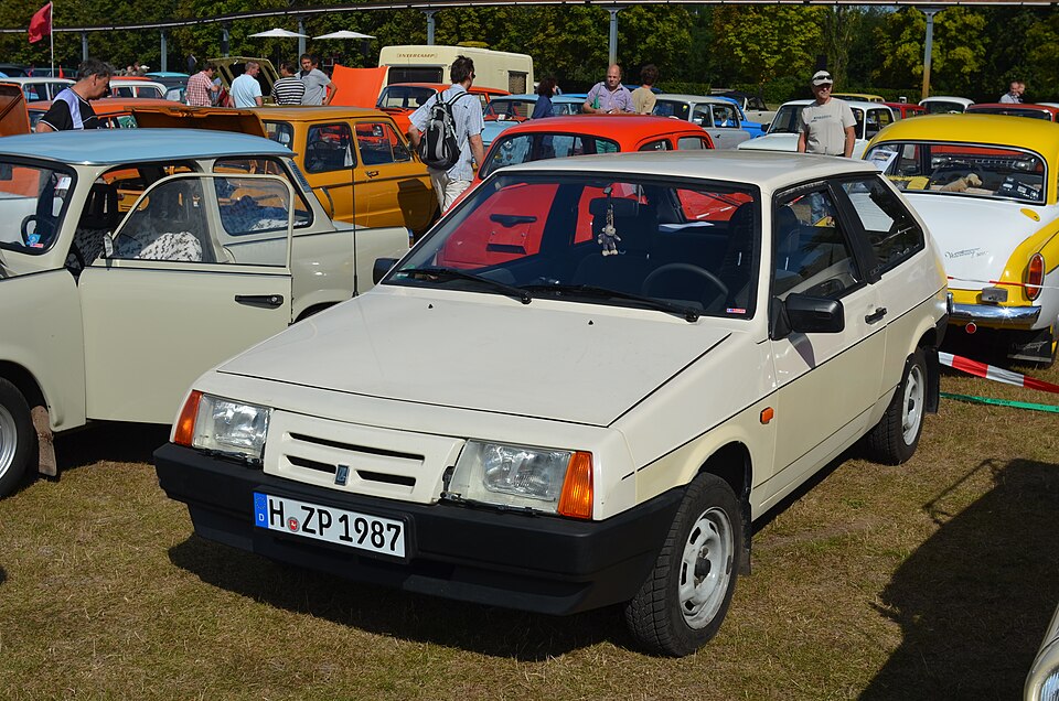 LADA 1500 car — UK survivor photo