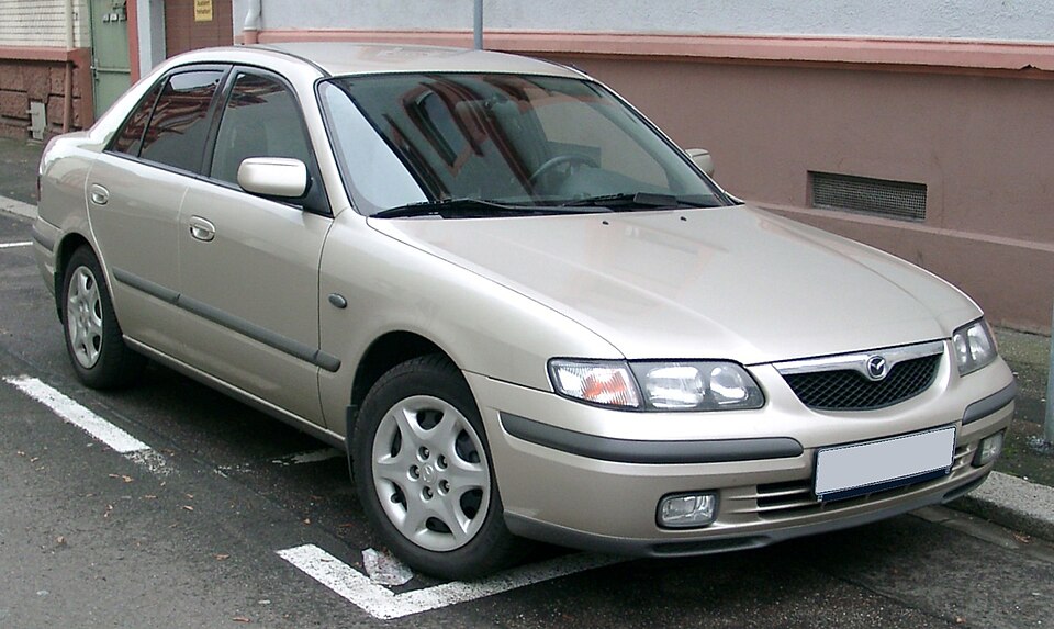 MAZDA 616 car — UK survivor photo