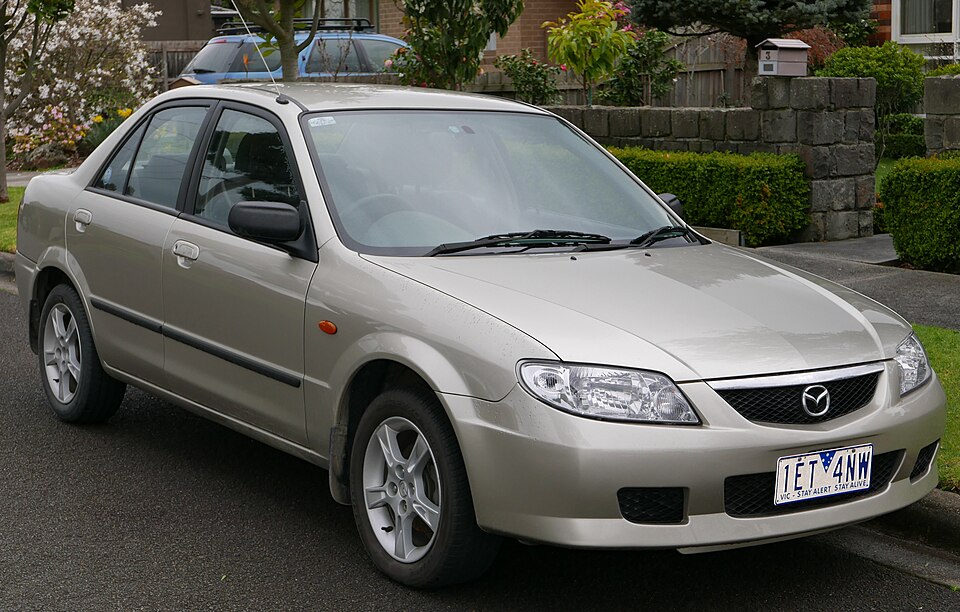 MAZDA 800 car — UK survivor photo