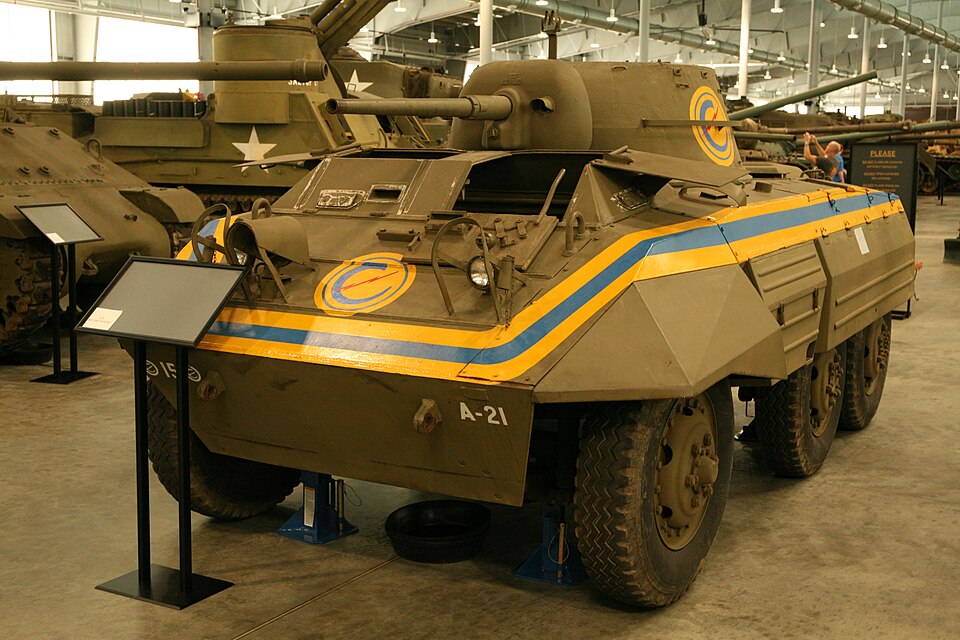 MERCEDES M8 car — UK survivor photo