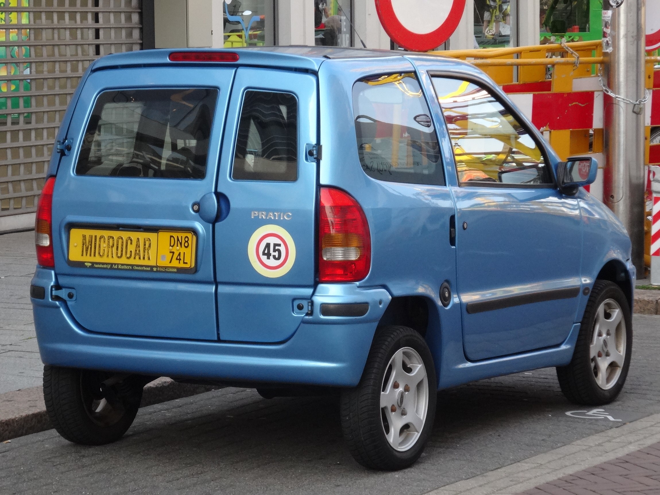 MICROCAR VIRGO car — UK survivor photo