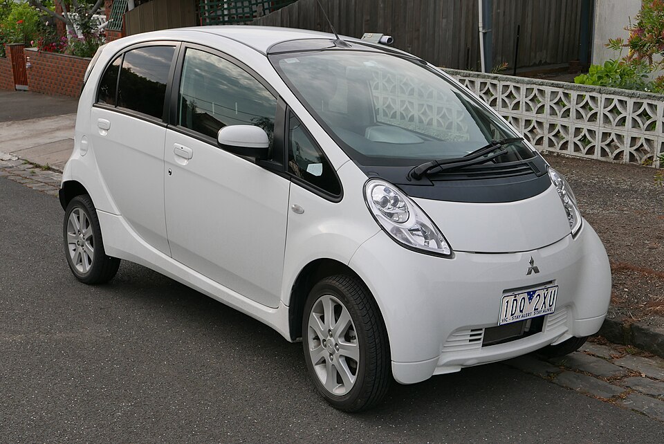 MITSUBISHI I-MIEV car — UK survivor photo