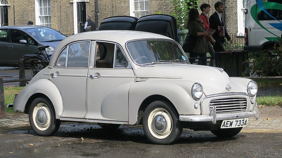 MORRIS 8CWT car — UK survivor photo