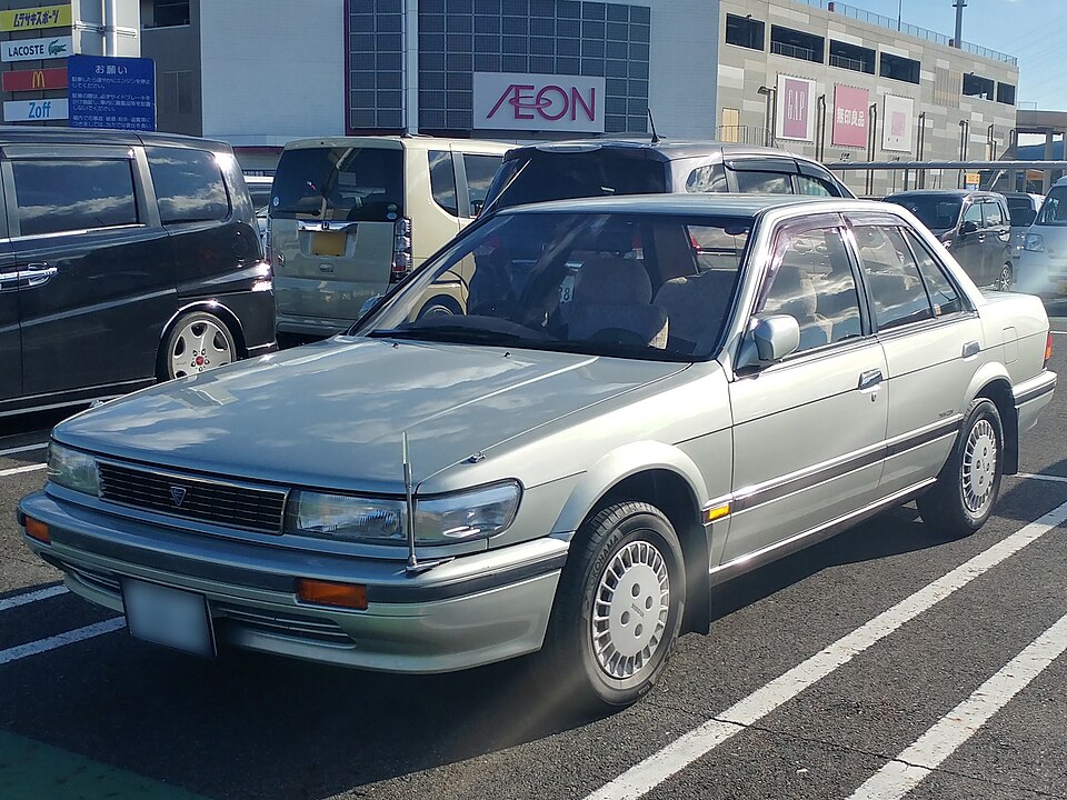 NISSAN BLUEBIRD car — UK survivor photo