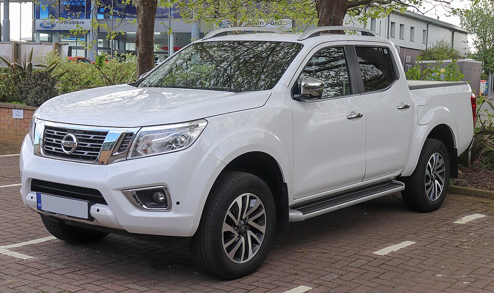 NISSAN NAVARA car — UK survivor photo