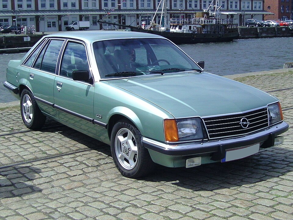 OPEL SENATOR car — UK survivor photo