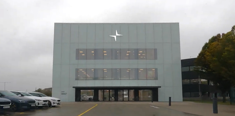 POLESTAR POLESTAR 4 car — UK survivor photo