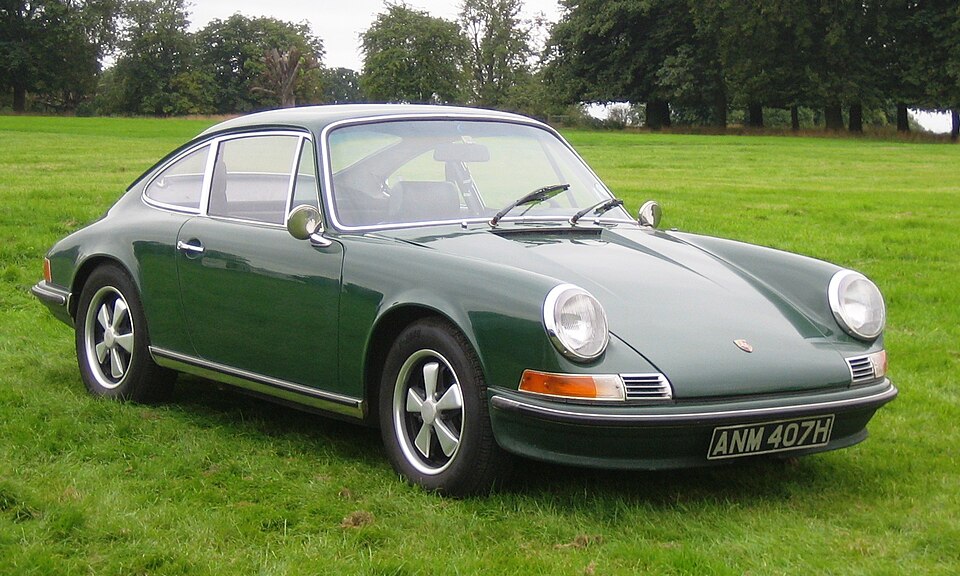 PORSCHE CARRERA car — UK survivor photo